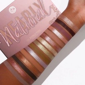 Glaminatrix Nearly Natural Eyeshadow Palette